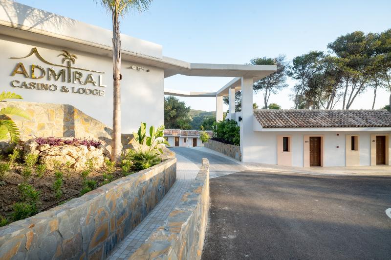 Hotel Admiral San Roque San Roque  Ngoại thất bức ảnh