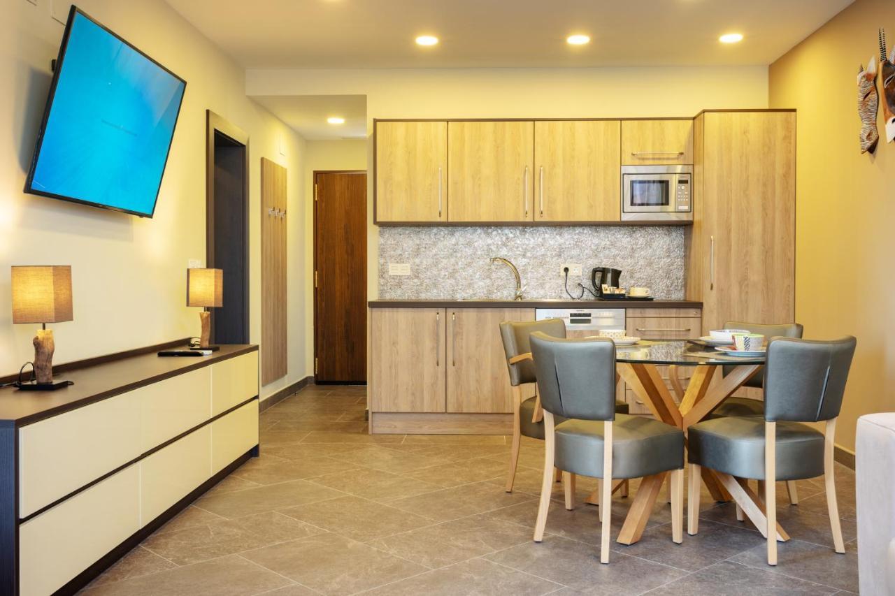 Hotel Admiral San Roque San Roque  Ngoại thất bức ảnh