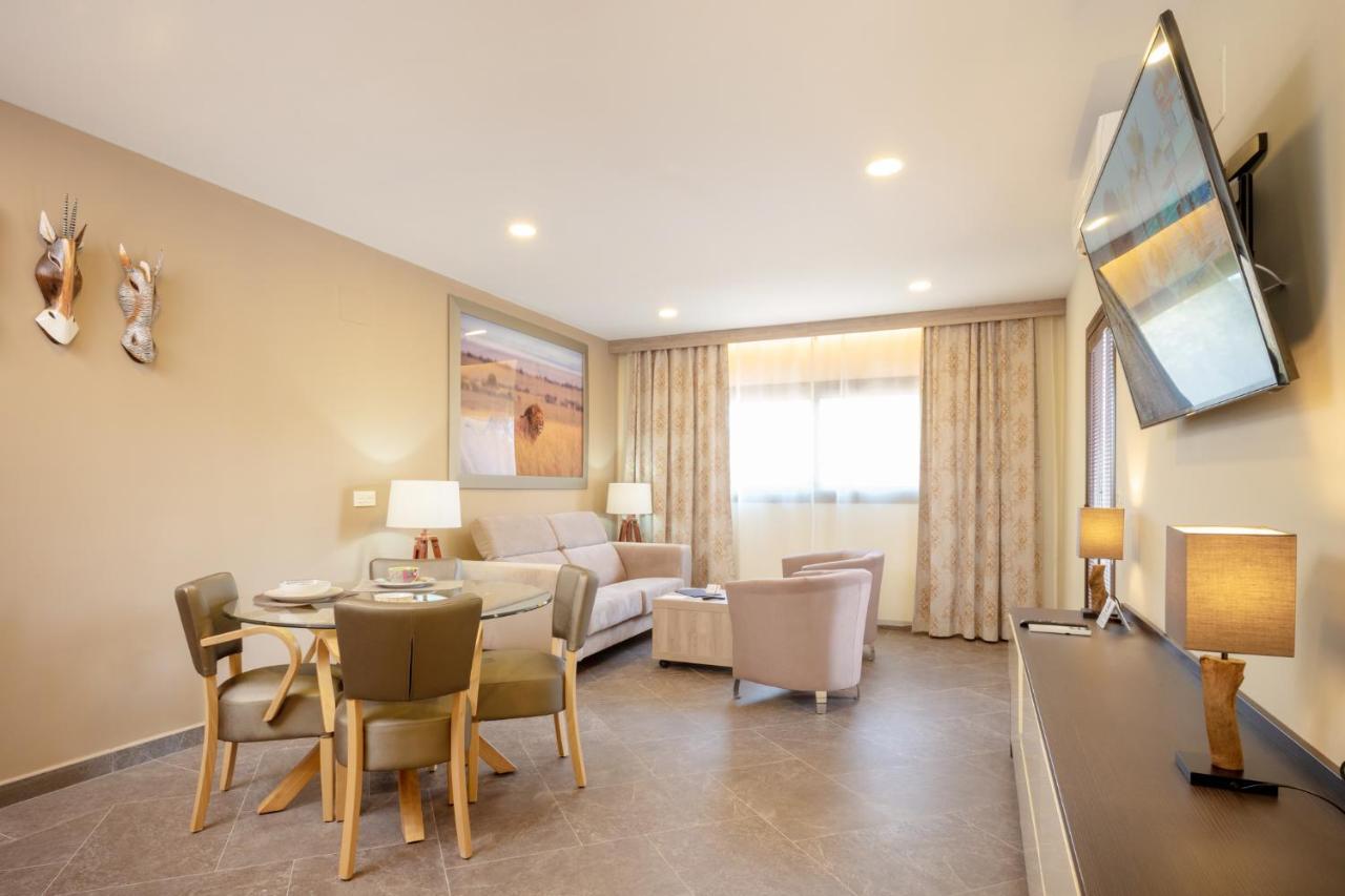 Hotel Admiral San Roque San Roque  Ngoại thất bức ảnh
