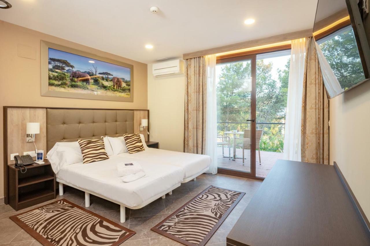 Hotel Admiral San Roque San Roque  Ngoại thất bức ảnh
